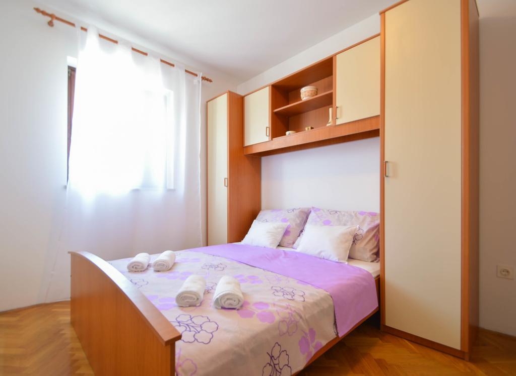 Apartment Natasa Novi Vinodolski Oda fotoğraf