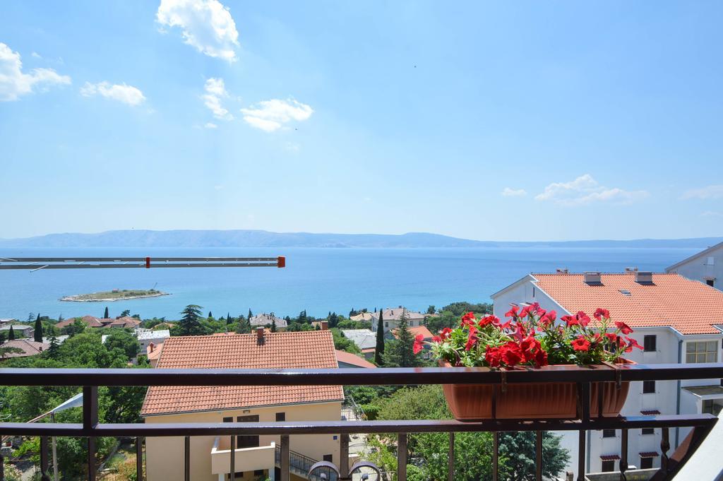 Apartment Natasa Novi Vinodolski Oda fotoğraf