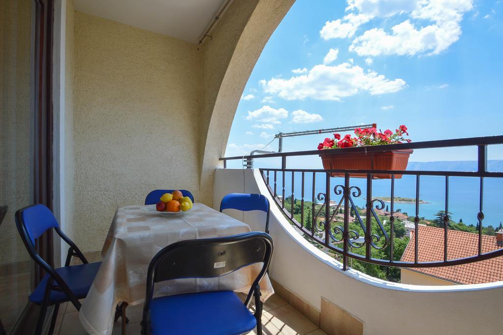 Apartment Natasa Novi Vinodolski Oda fotoğraf