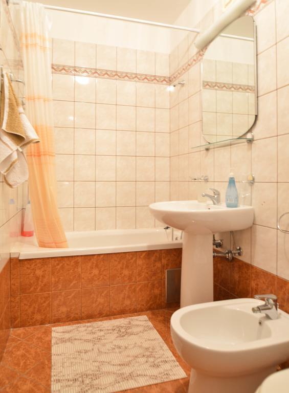 Apartment Natasa Novi Vinodolski Oda fotoğraf